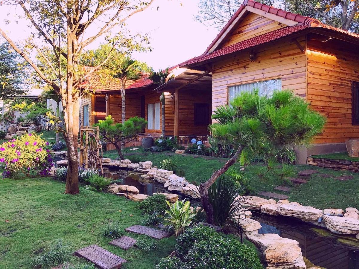 Sora Homestay Pleiku Exterior foto