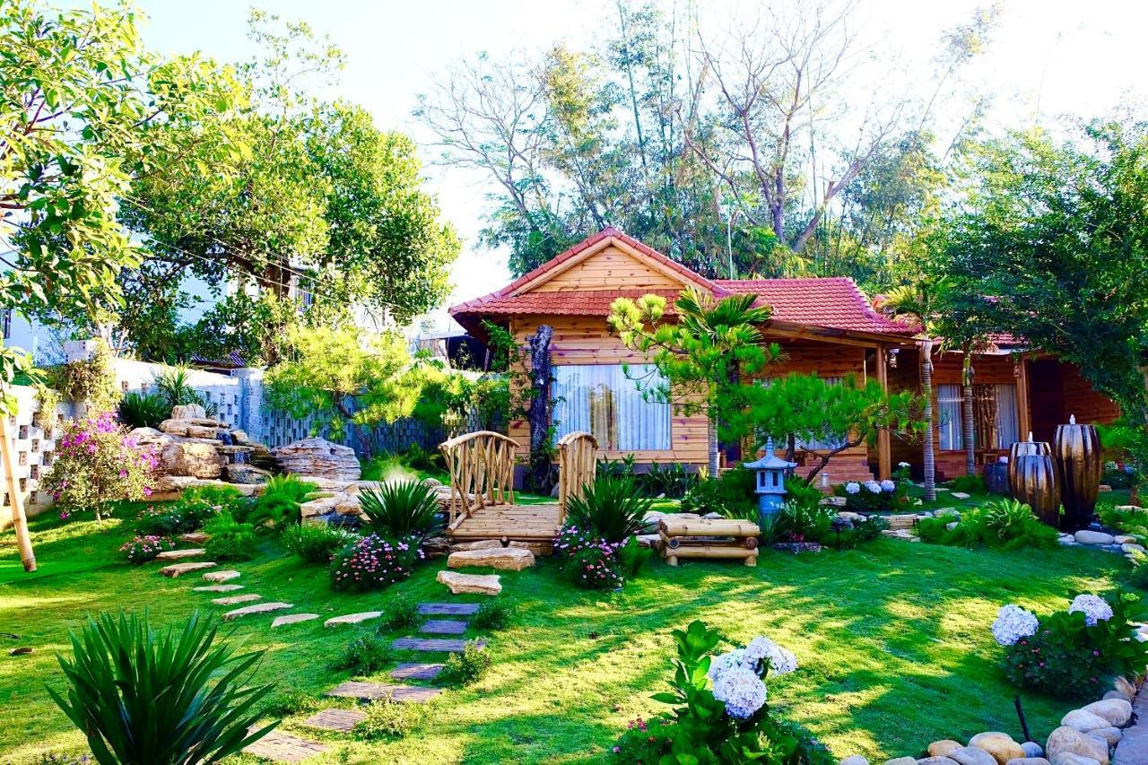 Sora Homestay Pleiku Exterior foto